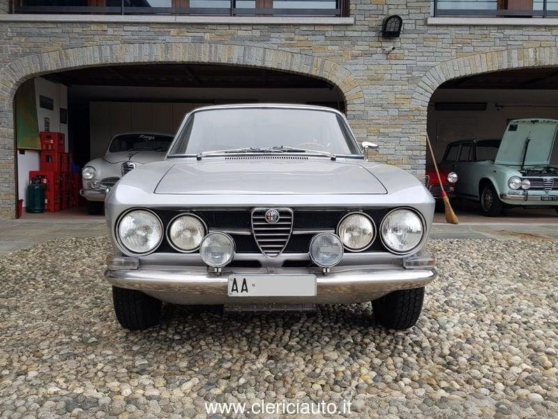 Alfa Romeo GT 1750 Veloce - Targa AA