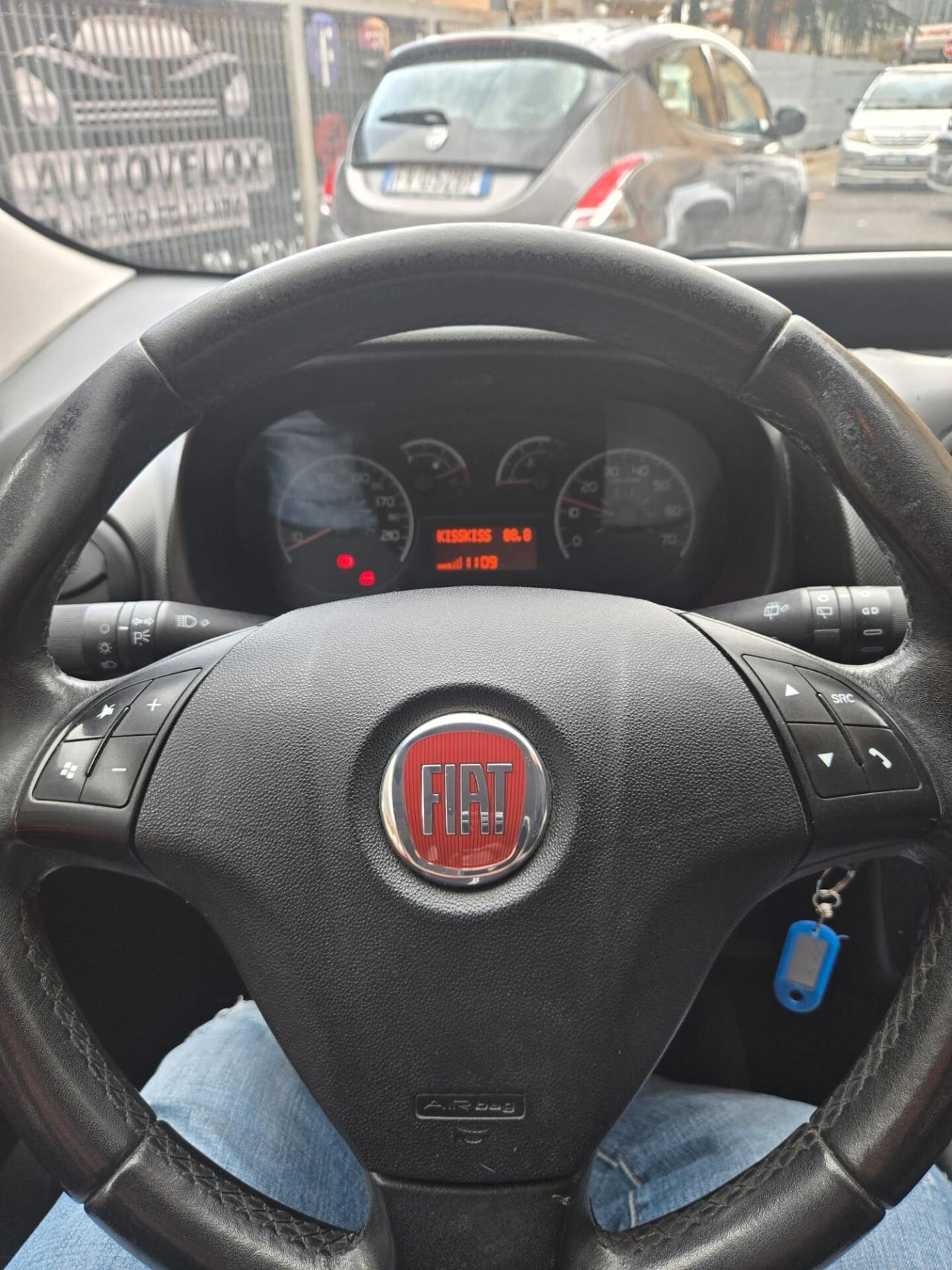 Fiat Qubo 1.4 8V 77 CV MyLife Natural Power