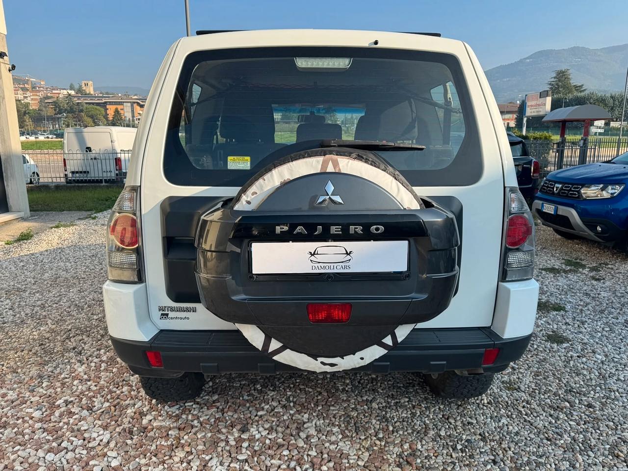 Mitsubishi Pajero 3.2 DI-D 16V aut. 3p. AUTO