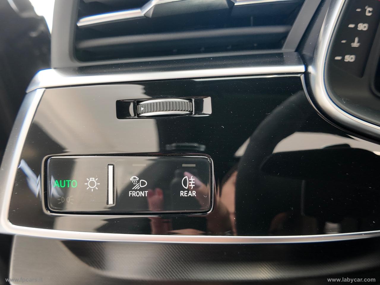 AUDI RS Q8 TFSI V8 quattro tiptr. Performance
