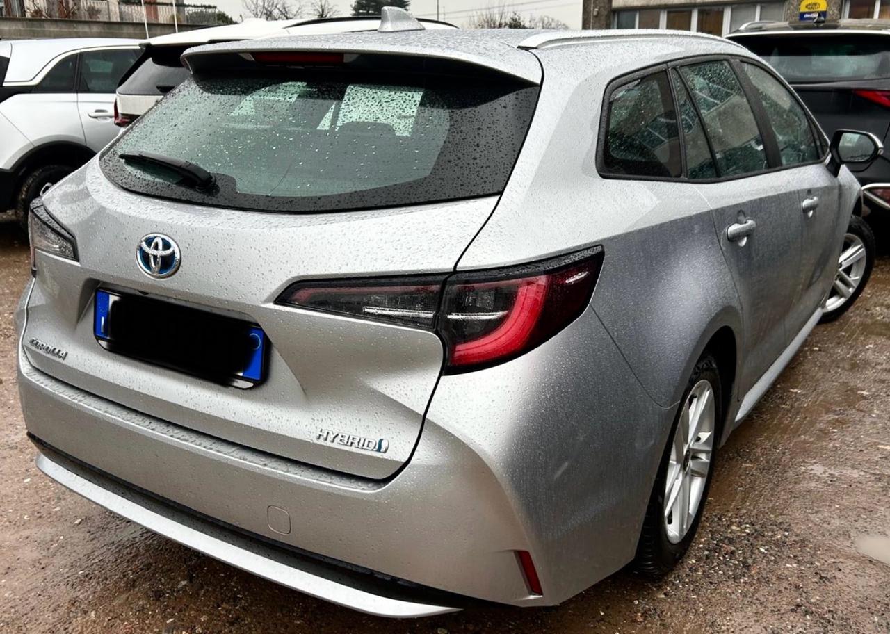 Toyota Corolla Touring Sports 1.8 Hybrid Business Tech