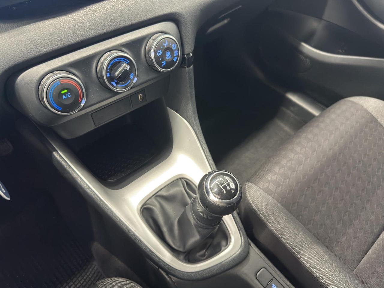 Toyota Yaris 1.0 Active