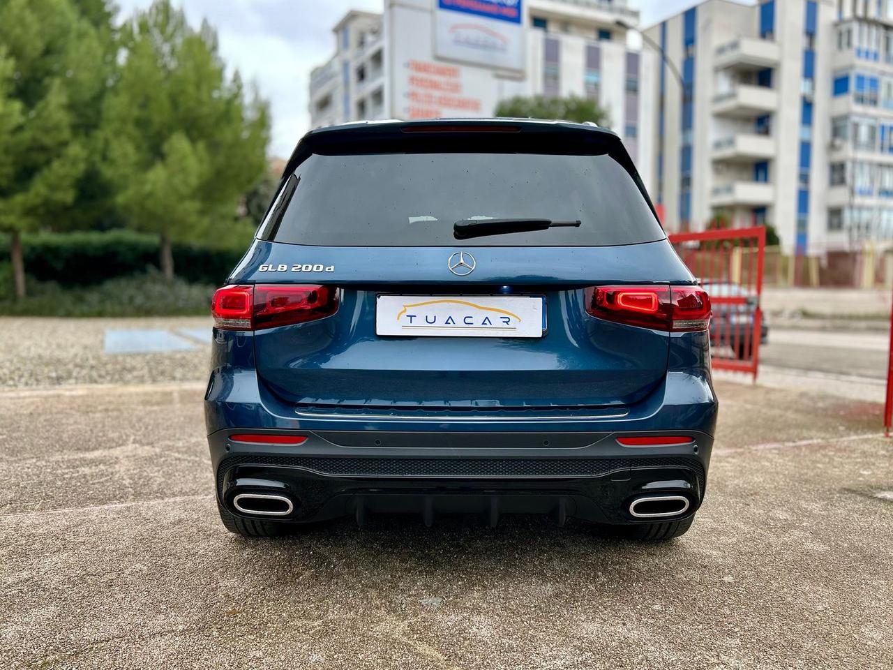 Mercedes-Benz GLB 200 D Premium Plus #8548