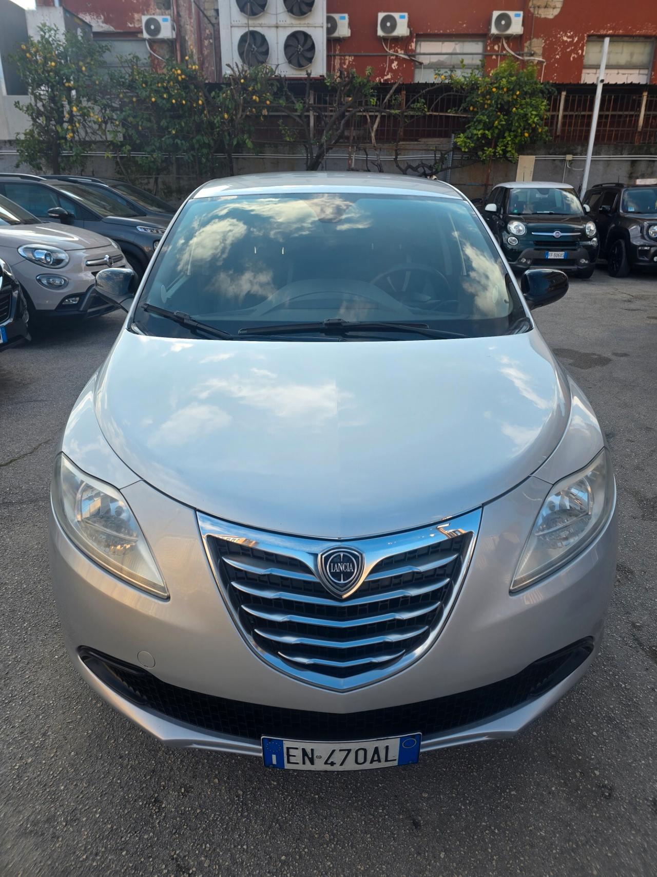 Lancia Ypsilon 1.2 69 CV 5 porte GPL Ecochic Gold