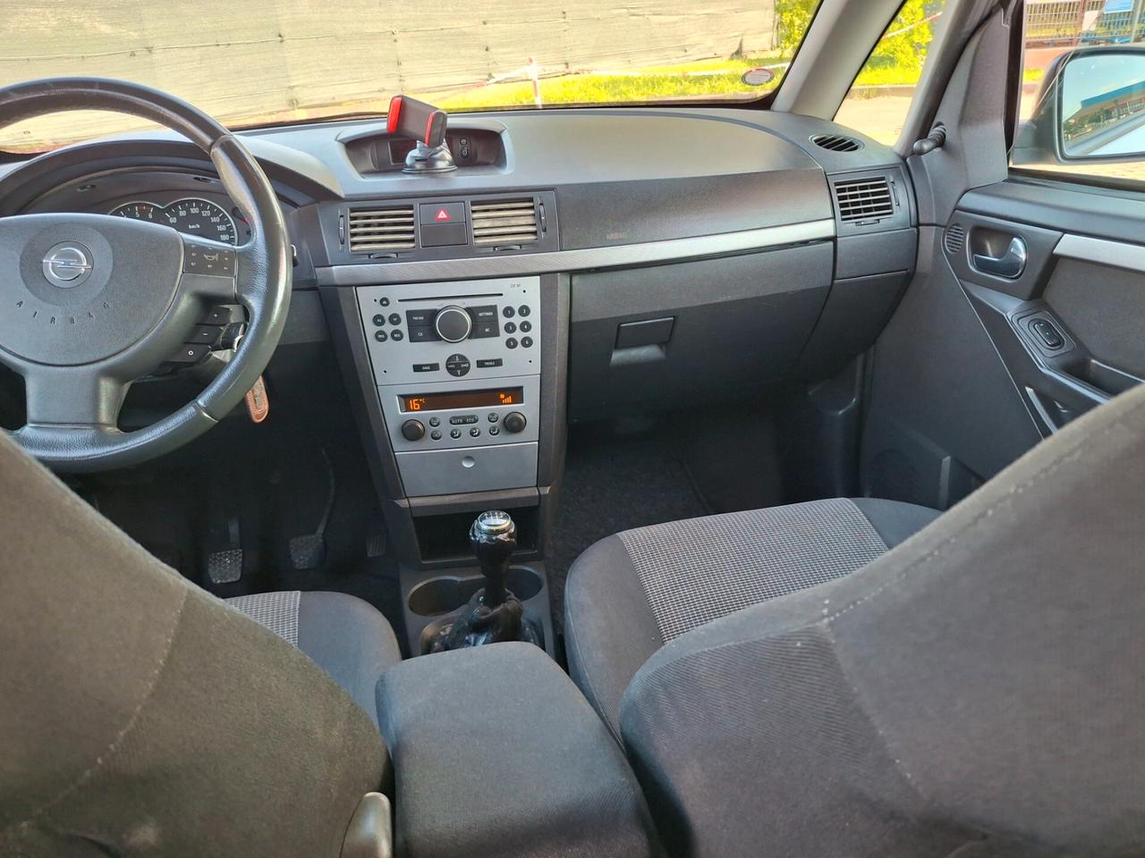 Opel Meriva 1.7 DTI Cosmo-NEOPATENTATI