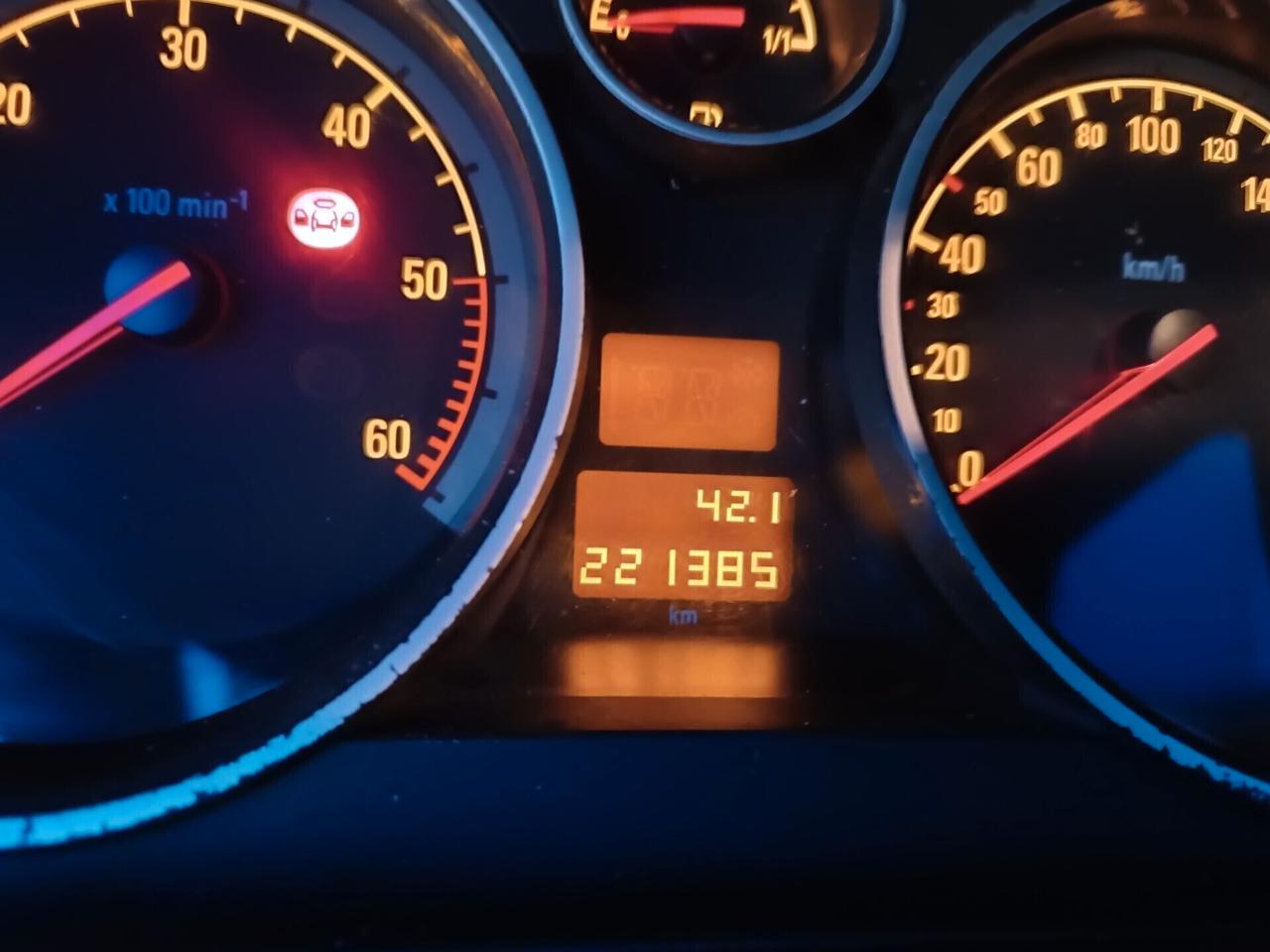 Opel Zafira 1.9 diesel automatica