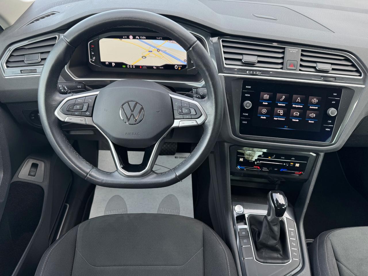 Volkswagen Tiguan 2.0 tdi Elegance 150cv DSG /NO VINCOLI/PRONTA