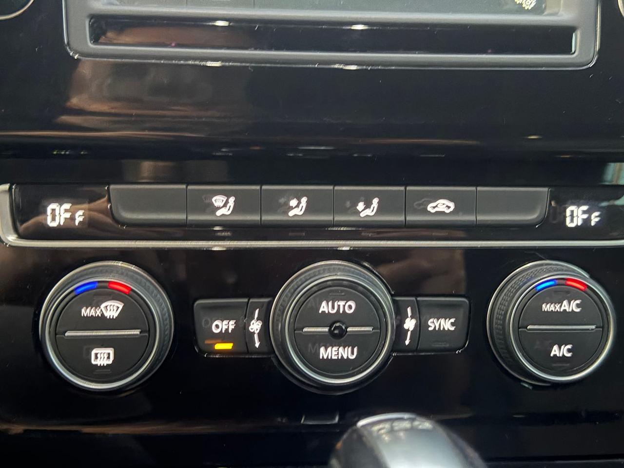 Volkswagen Golf 1.4 TSI BlueMotion R-Line #50735