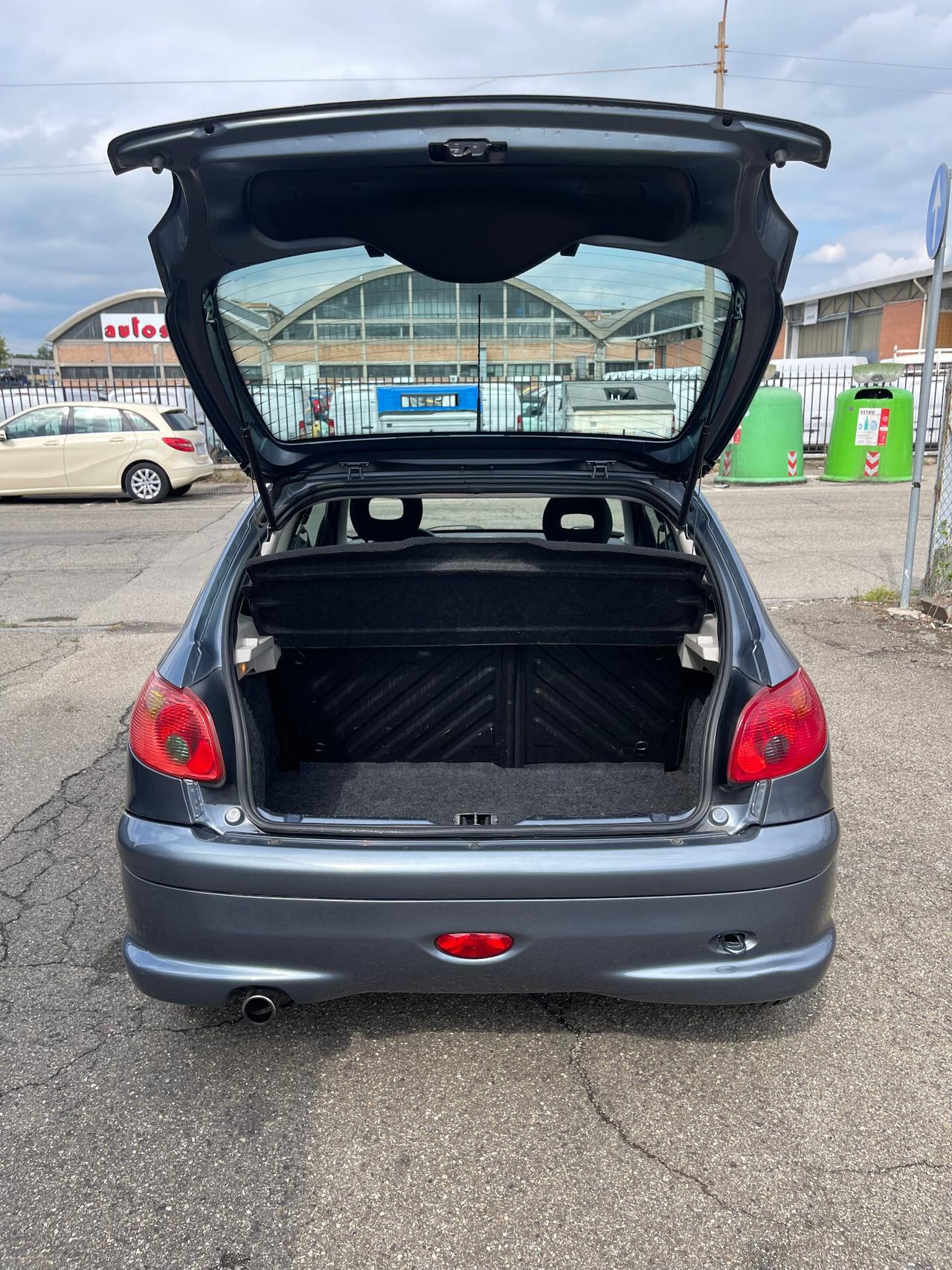 Peugeot 206 1.4 3p. XS Line