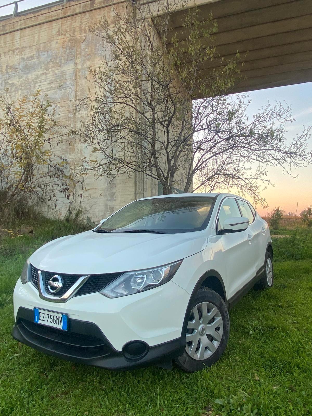Nissan Qashqai 1.5 dCi Tekna 81kw pari al nuovo