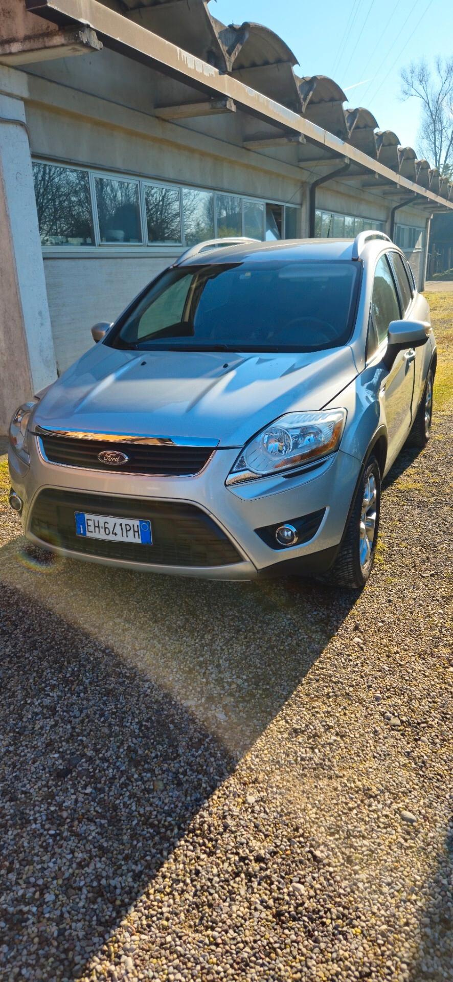 Ford Kuga 2.0 TDCi 163 CV 4WD Powersh. Individual DPF