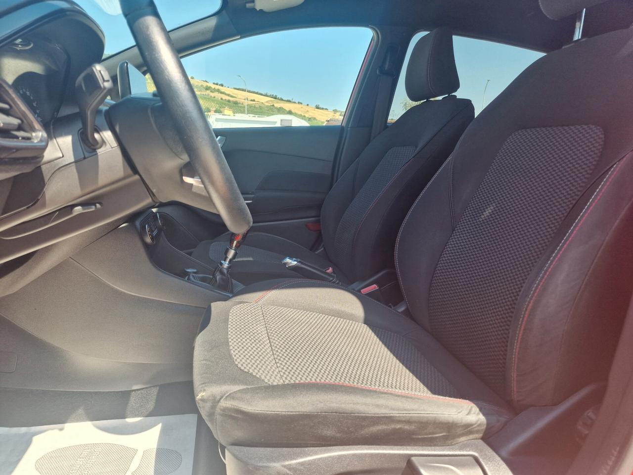 Ford Fiesta 1.5 TDCi 85 CV 5 porte ST-Line