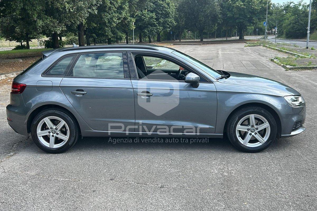 AUDI A3 1.6 TDI 116 CV S tronic Business