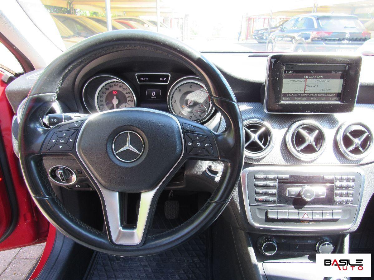 MERCEDES - Classe GLA - 200 CDI Sport