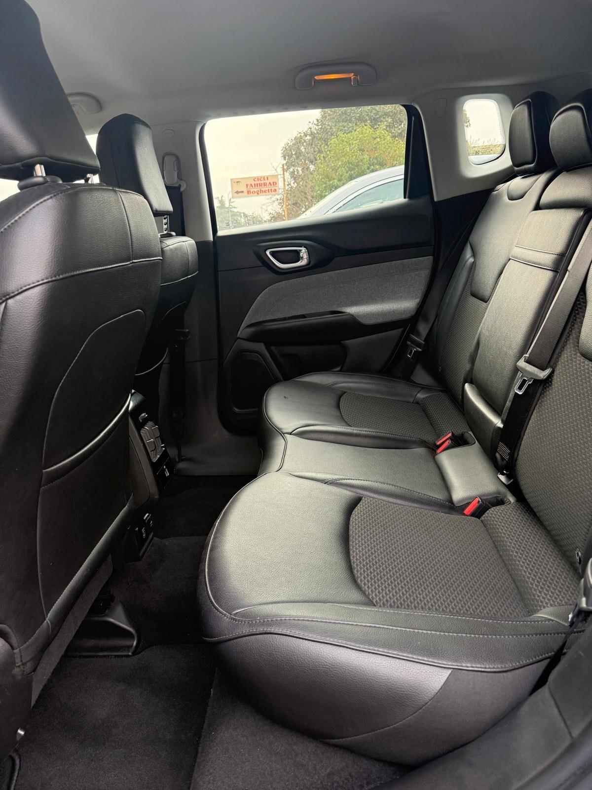 Jeep Compass 1.3 Turbo T4 190 CV PHEV AT6 4xe Business NESSUN VINCOLO