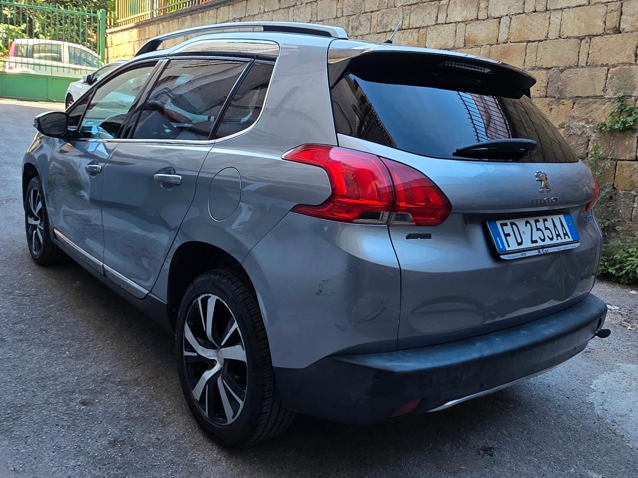 Peugeot 2008 Allure 1600 HDI 100cv