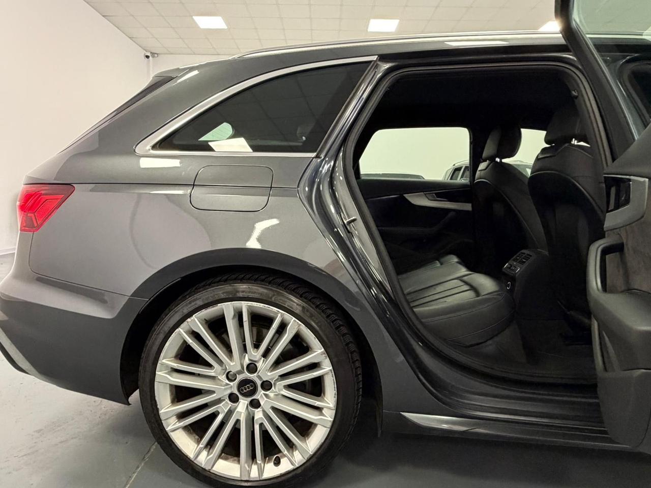 Audi A4 Avant 45 TDI quattro tiptronic S line edition MY21