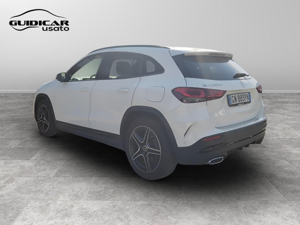 Mercedes-Benz GLA-H247 2020 - GLA 200 d Premium auto