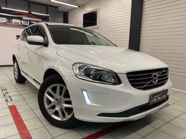 VOLVO XC60 N1 2.4 D4 Momentum awd geartr. E6