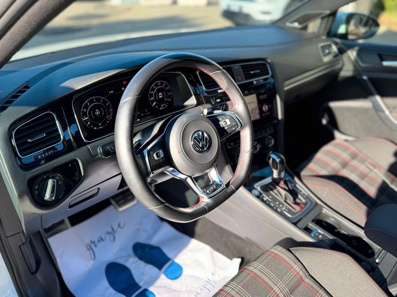 Volkswagen Golf GTI Performance 2.0 245 CV TSI DSG 5p. BMT