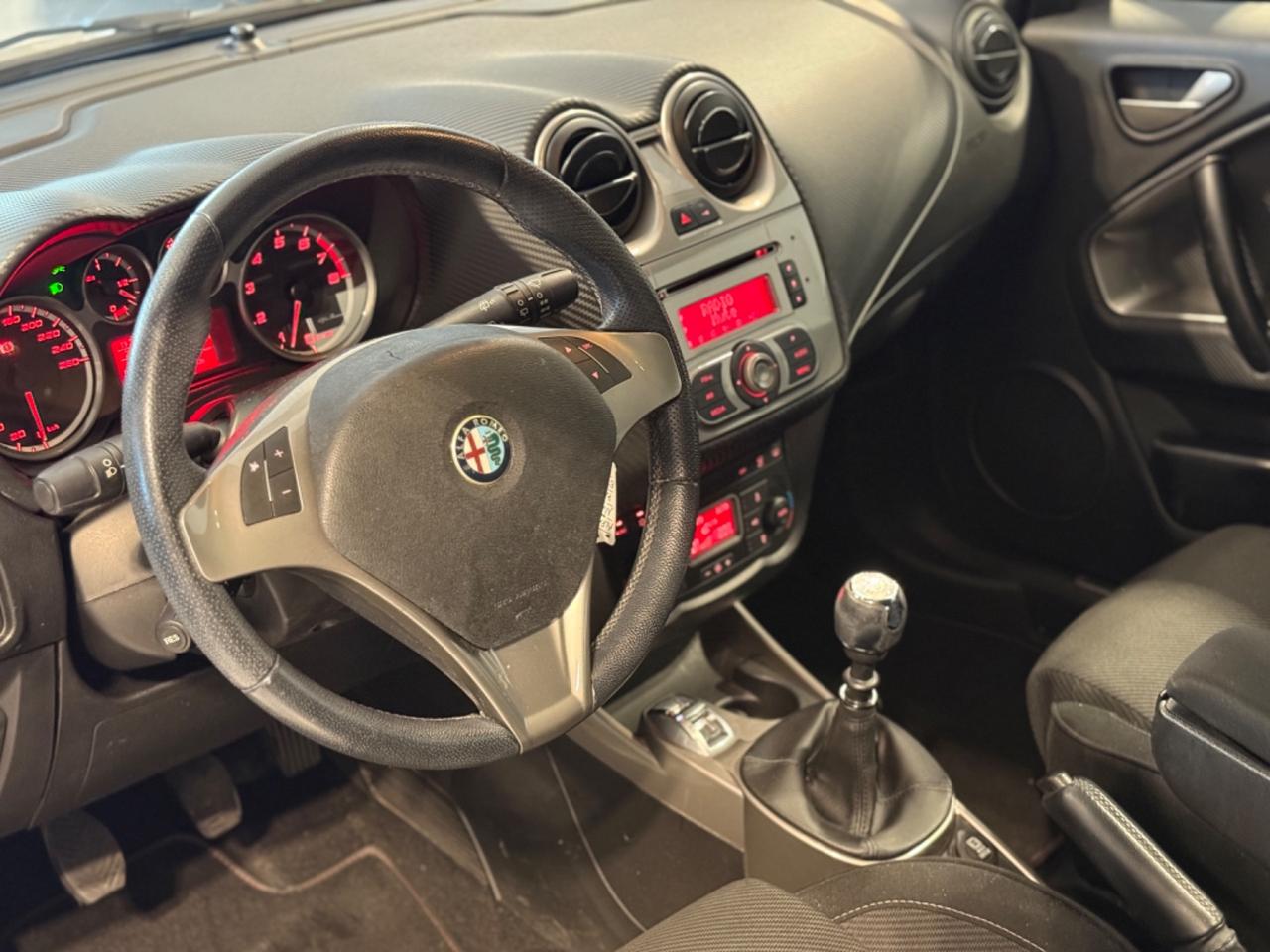 Alfa Romeo MiTo 1.4 78 CV Distinctive Sport Pack