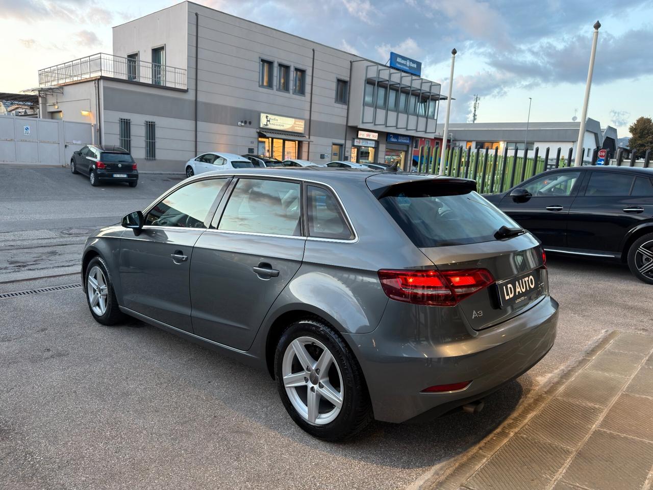 Audi A3 SPB 30 TDI Business