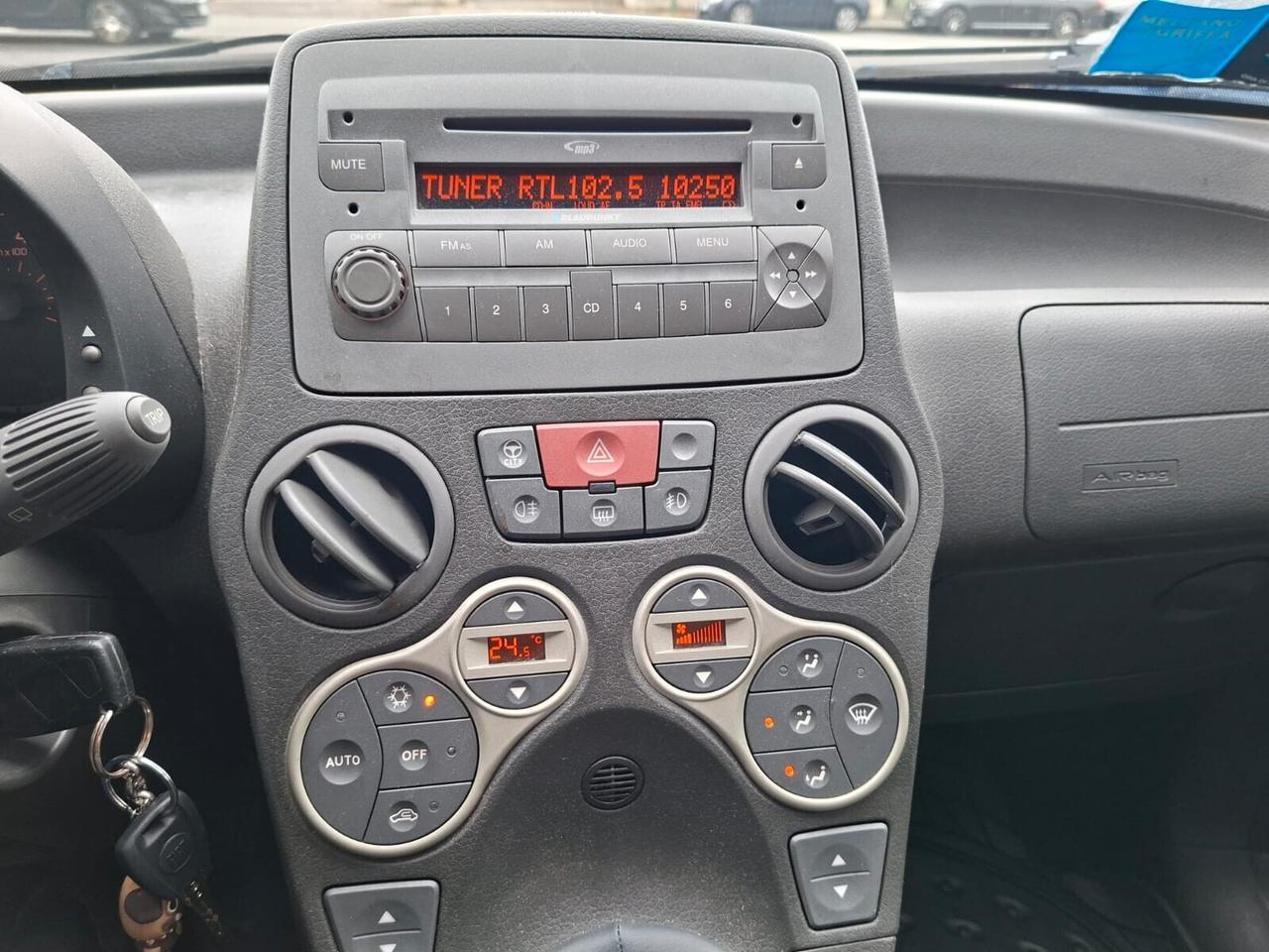Fiat Panda 1.2 Emotion