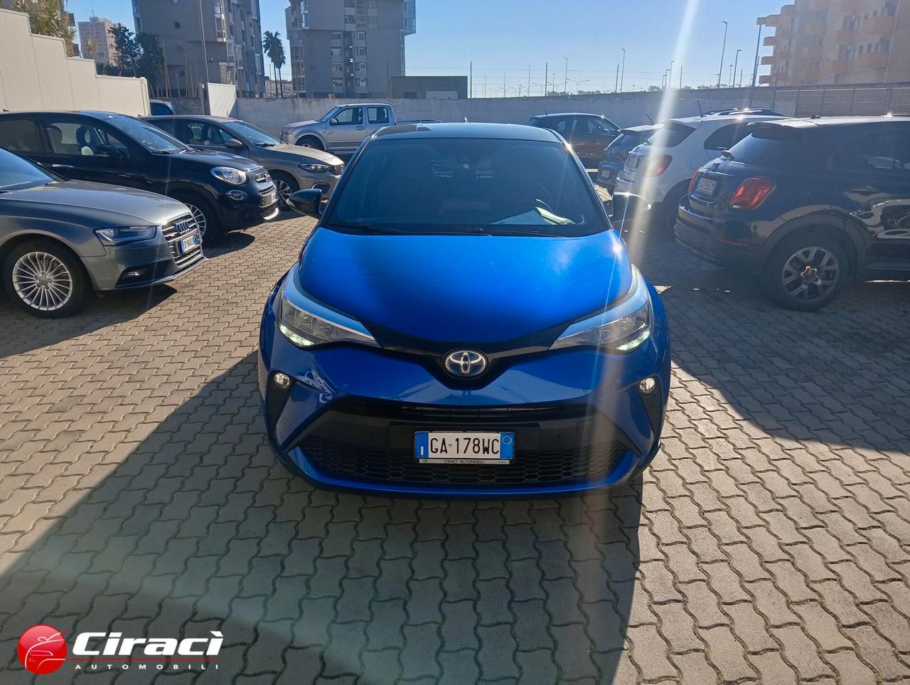 Toyota C-HR 2.0 Hybrid E-CVT Trend