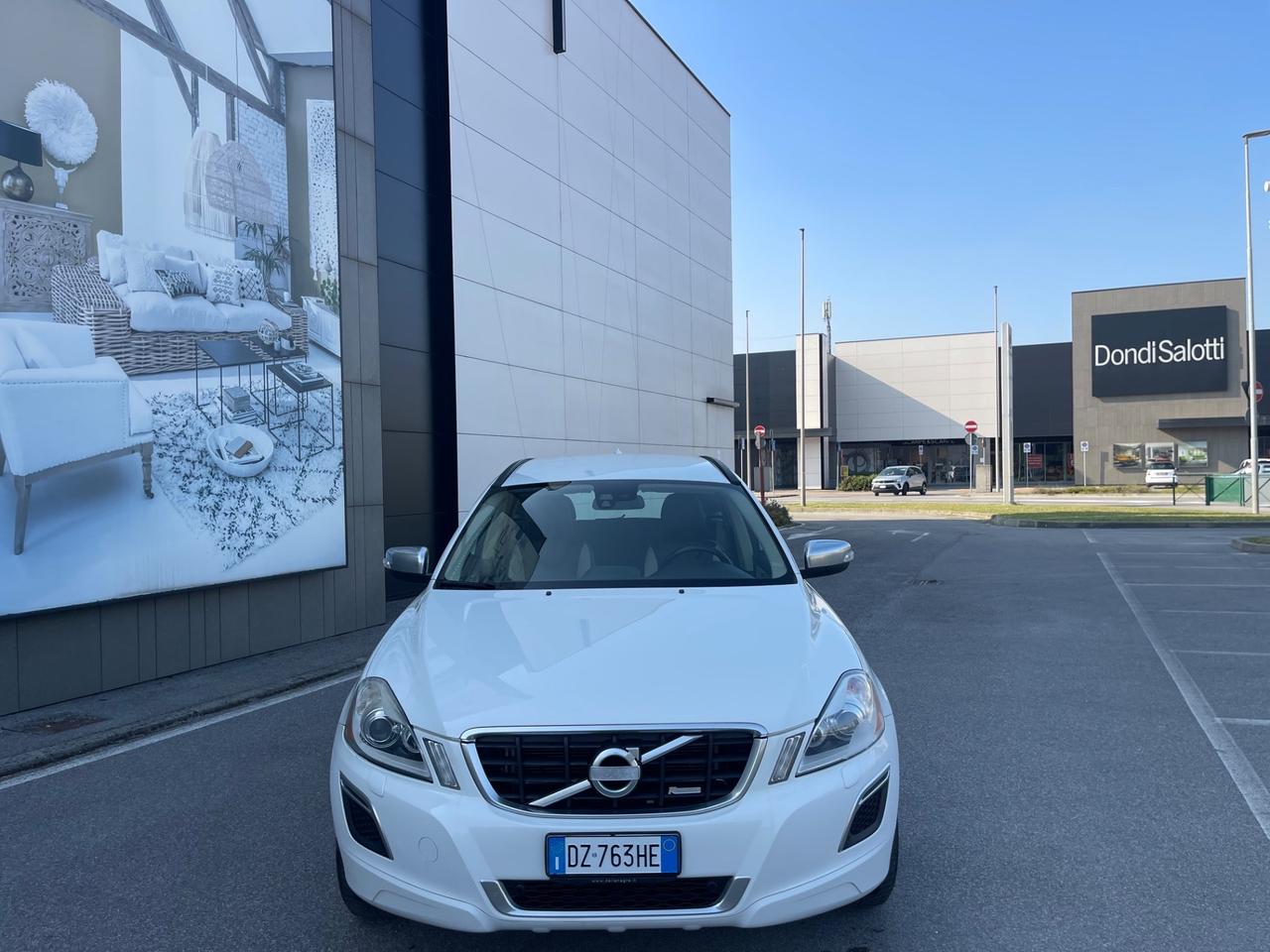 Volvo XC 60 XC60 2.4 D 175 CV FWD DRIVe Summum