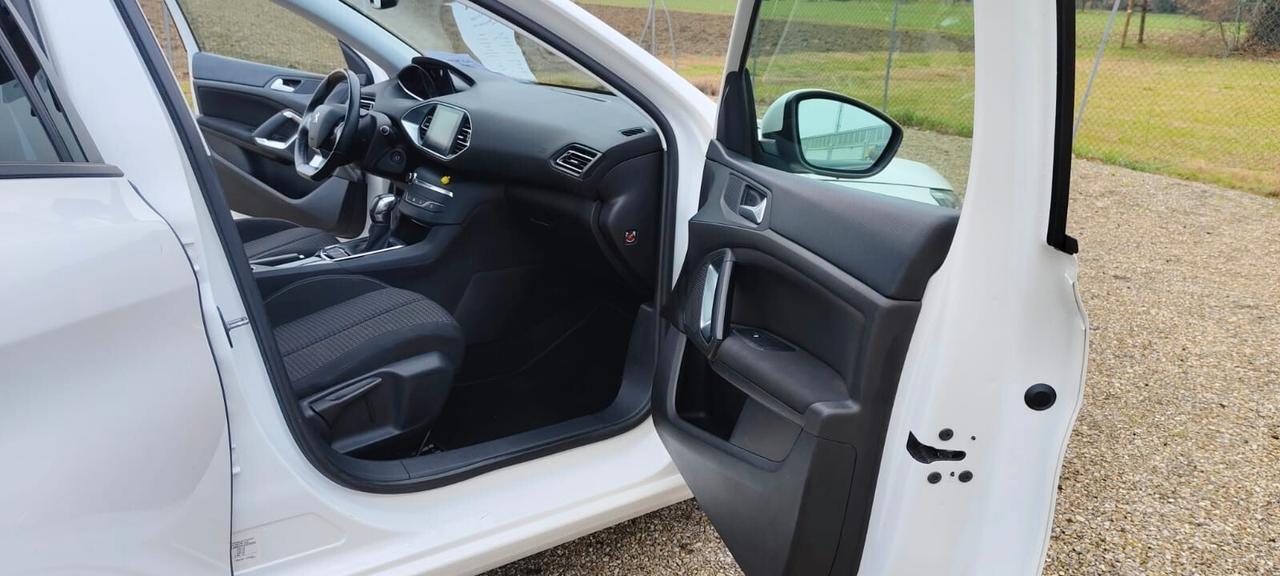 Peugeot 308 BlueHDi 120 S&S EAT6 GT Line