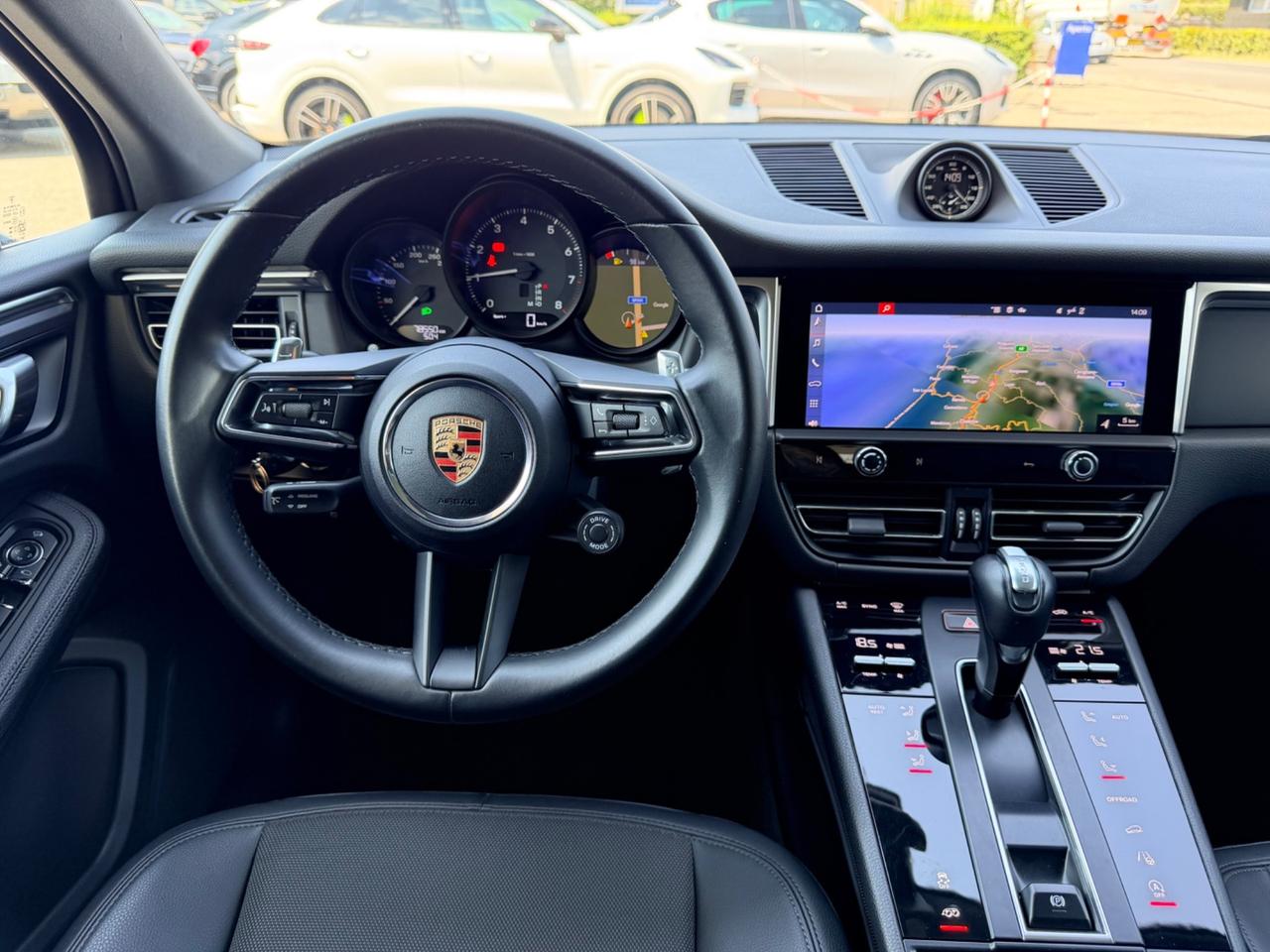 Porsche Macan 2.0 i 265 cv colore gesso tetto uni pro Italia