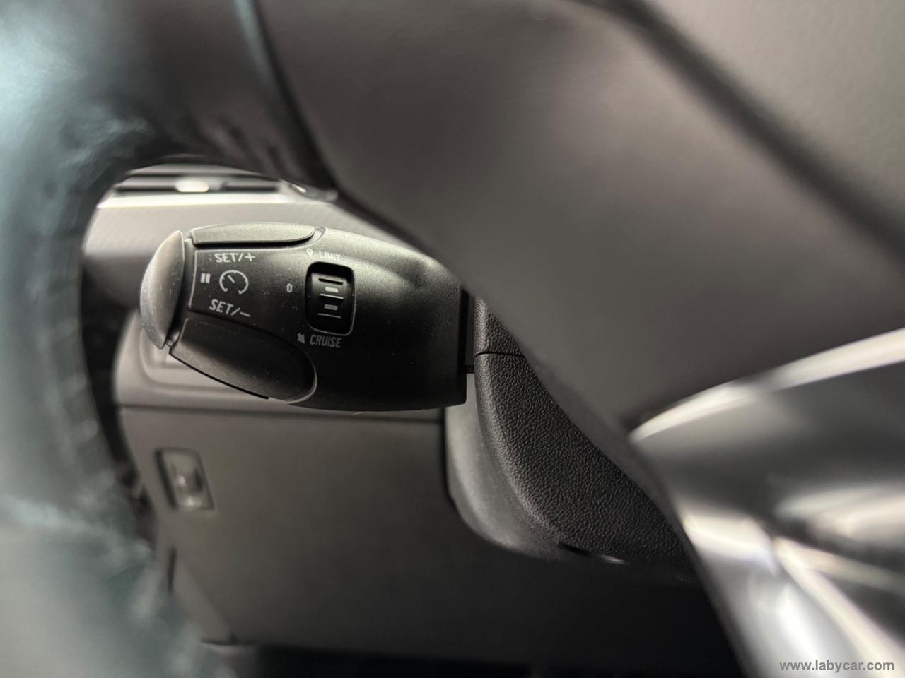 PEUGEOT 2008 BlueHDi 100 S&S Allure