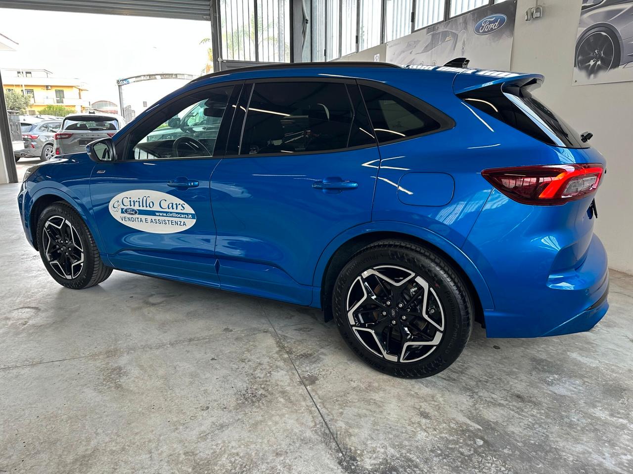 Ford Kuga 2.5 Full Hybrid 180 CV CVT 2WD ST-Line