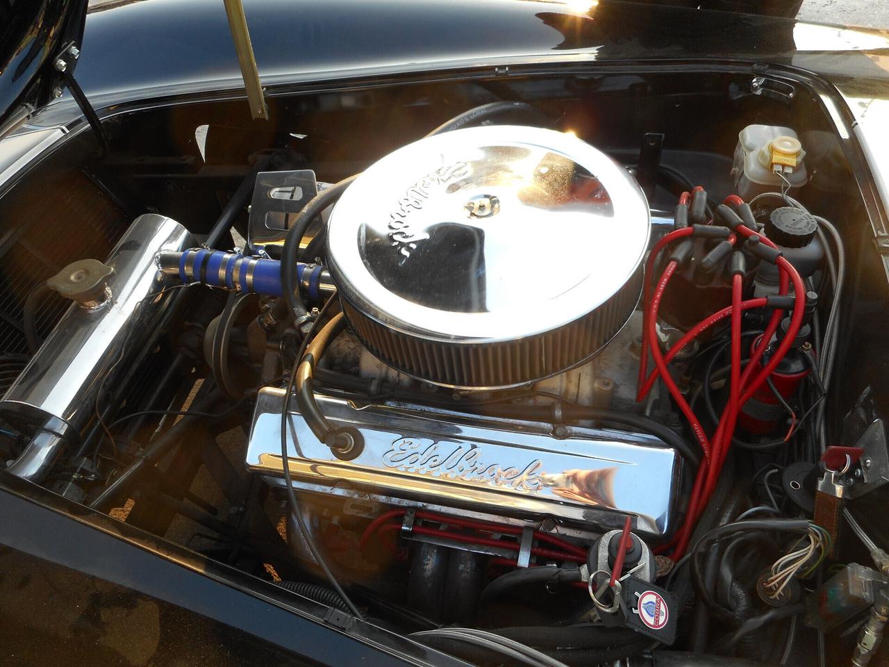 AC Cobra (Gardner Douglas GD427)