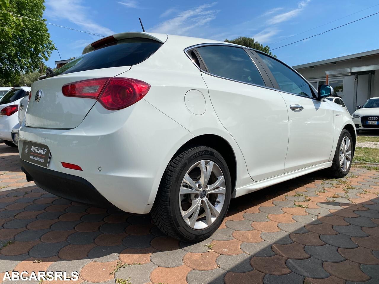 ALFA ROMEO - Giulietta - 1.6 JTDm-2 105 CV Exclusive - FINANZIABILE