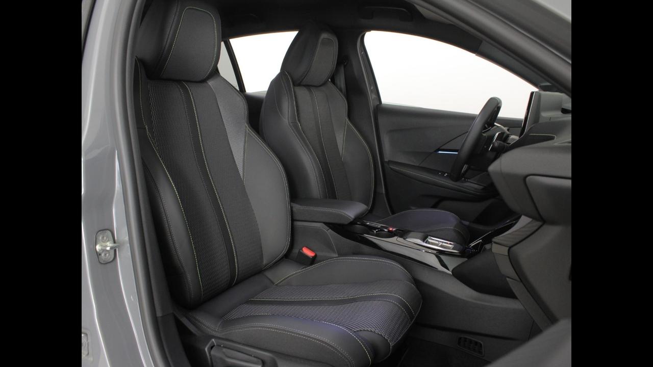 PEUGEOT 208 II 2023 - 208 1.2 hybrid GT 145cv e-dcs 6