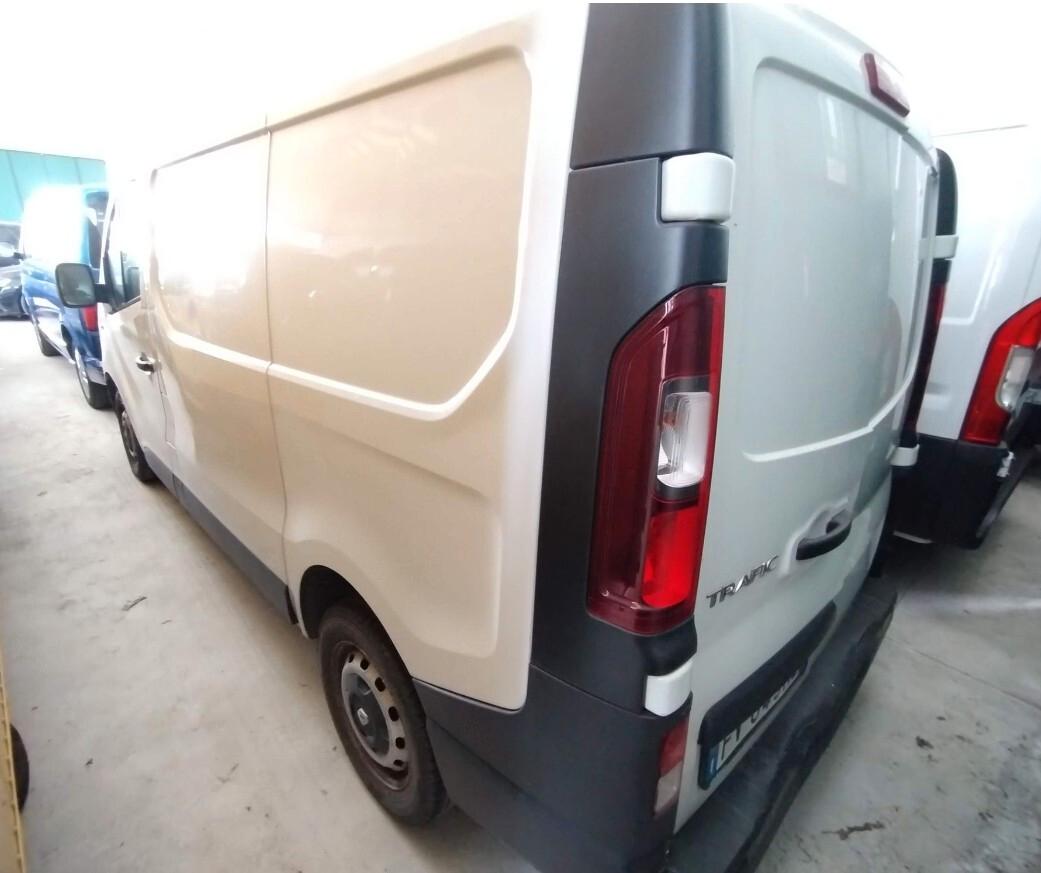 Renault Trafic T27 1.6dCi 125CV NETTO!!!