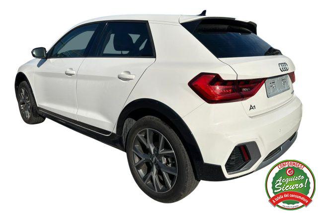 AUDI A1 citycarver 30 TFSI
