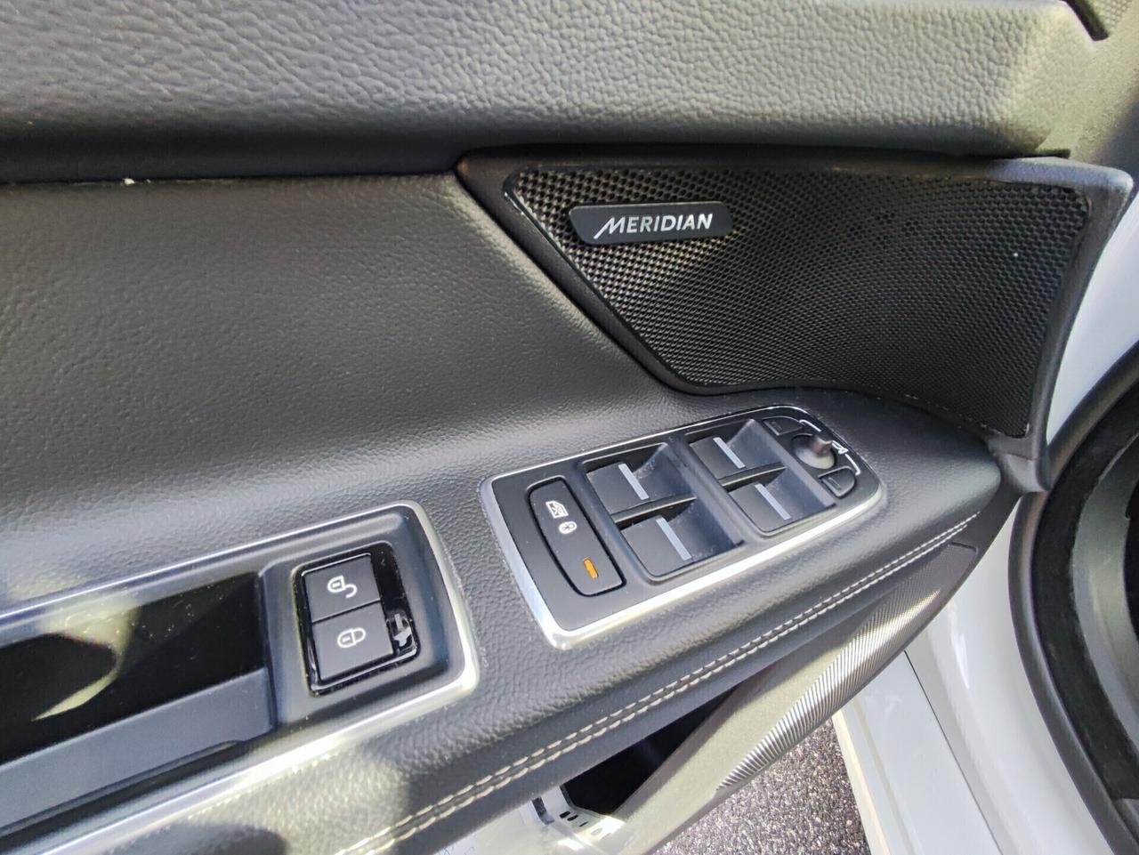 Jaguar XF Sportbrake 2.0 D 180 CV AWD aut. R-Sport