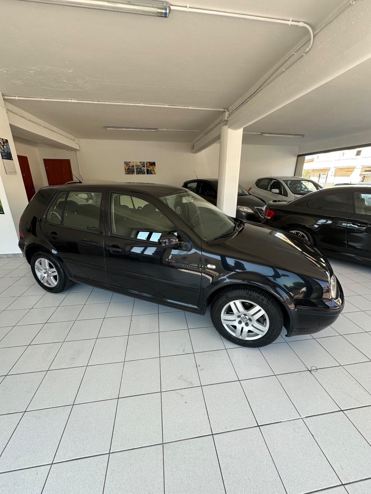 Volkswagen Golf 1.9 TDI 5p. Trendline