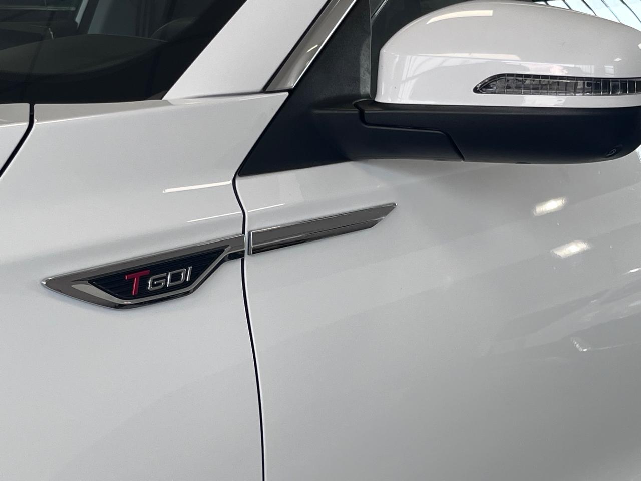 DR 7 – 7 Posti – Benzina 186 CV – Bianca – Immatricolata 12/2025 – Solo 9.000 km