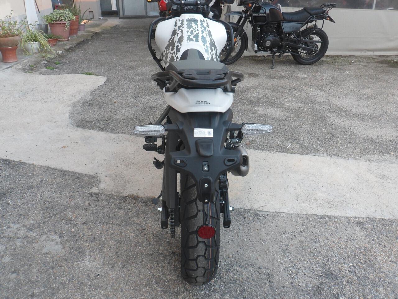 Royal Enfield Himalayan kamet white tubeless