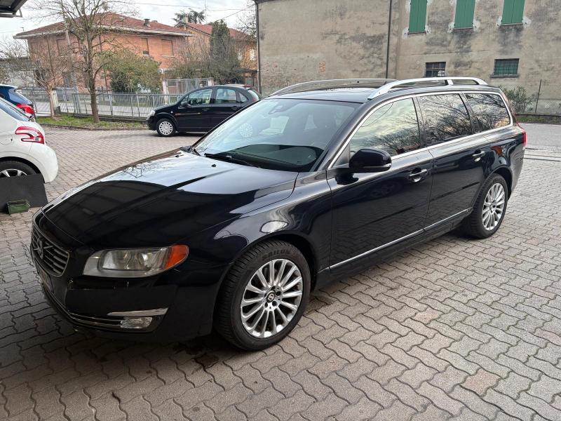 Volvo V70 2.0 d4 Momentum 181cv geartronic TETTO APRIBILE