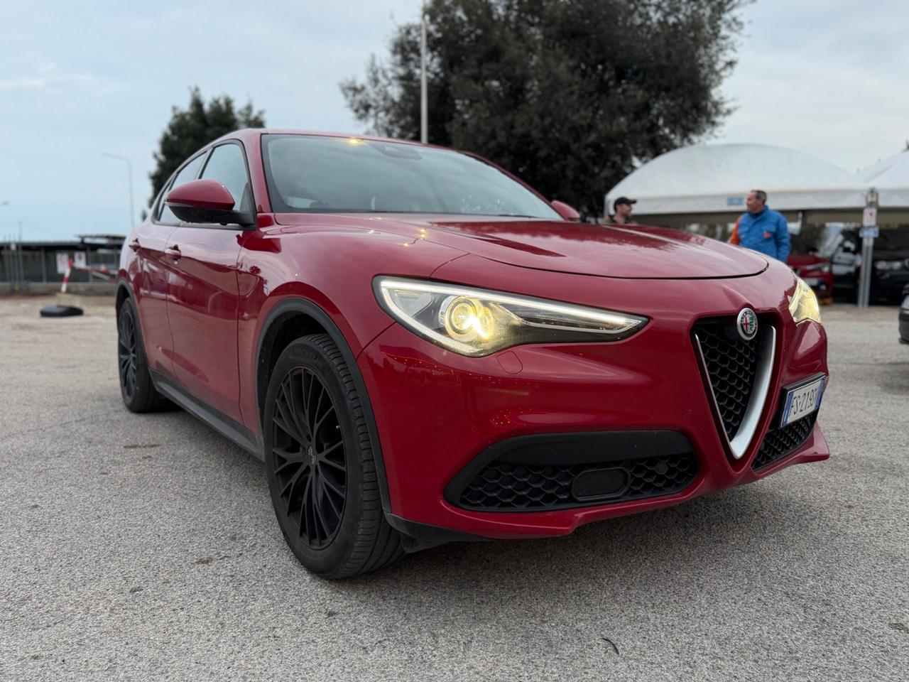 Alfa Romeo Stelvio 2.2 Turbodiesel 160 CV AT8 RWD Business