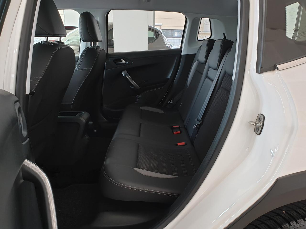 Peugeot 2008 BlueHDi 120 S&S Allure