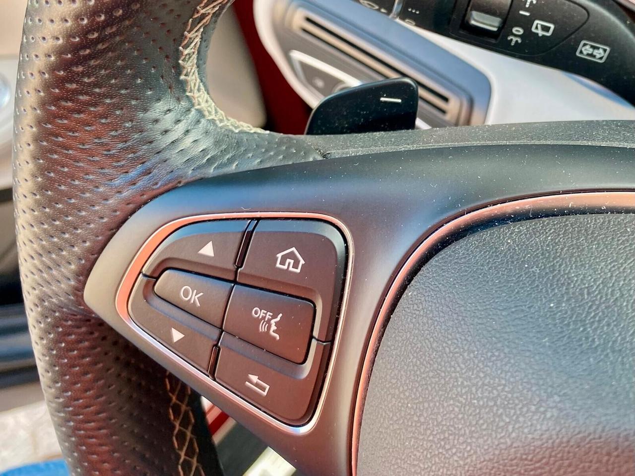 Mercedes V 200 d 136 CV allestimento disabili