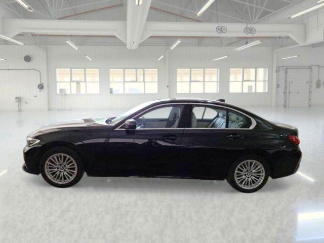 BMW 318 d 48V Luxury