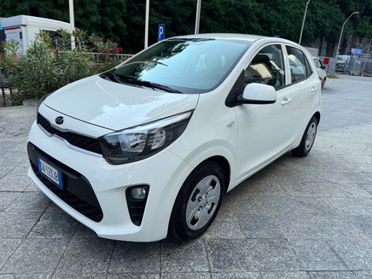 KIA PICANTO 1.0 NEOPATENTATI