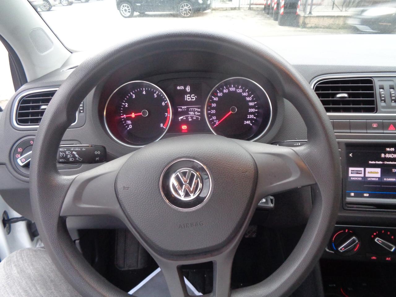 Volkswagen Polo 1.0 MPI 75 CV 5p. Comfortline