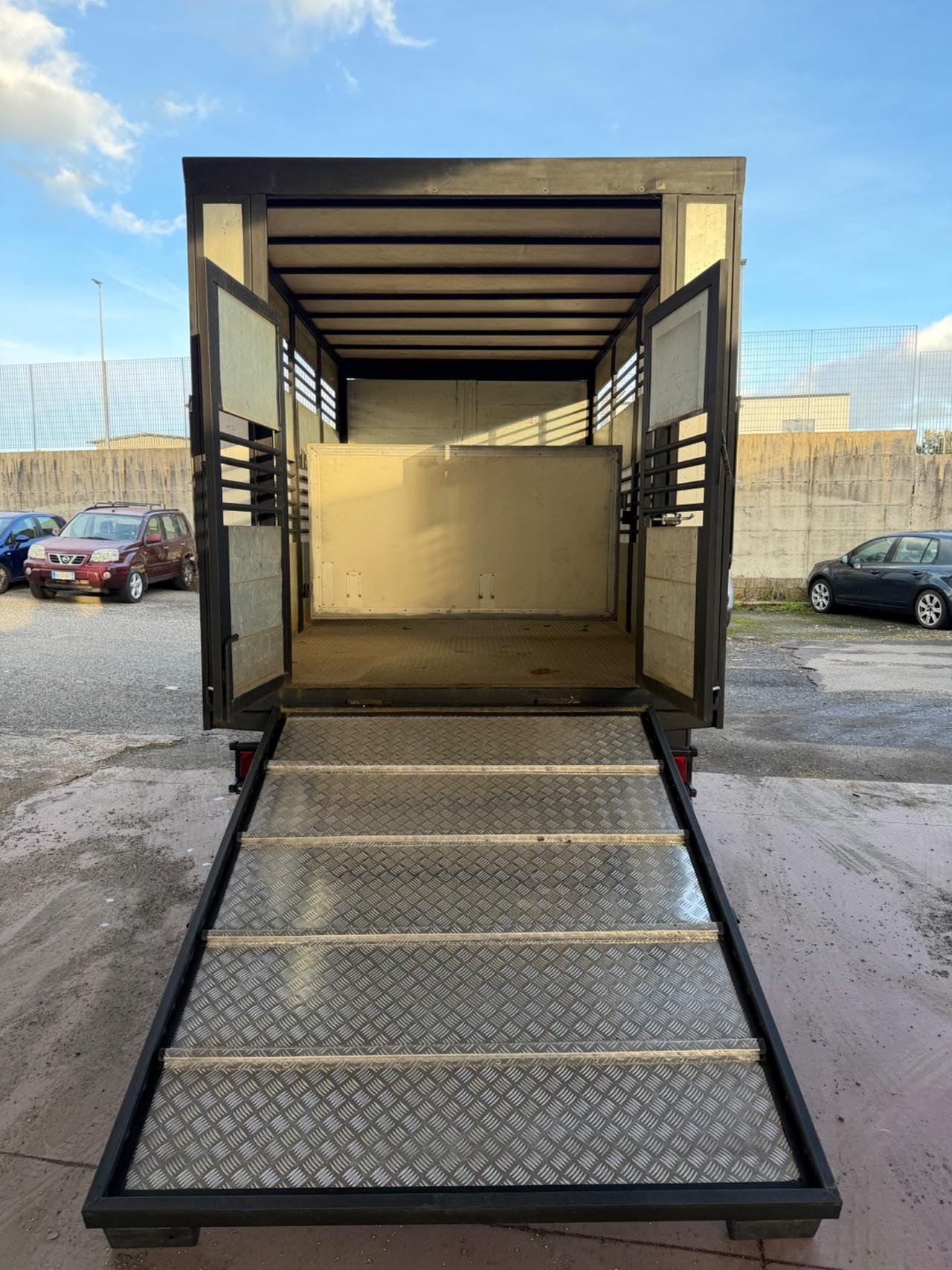 Iveco Daily Trasporto animali vivi patente B 2015